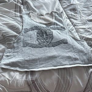 Poetry Light Gray Graphic Tank Top